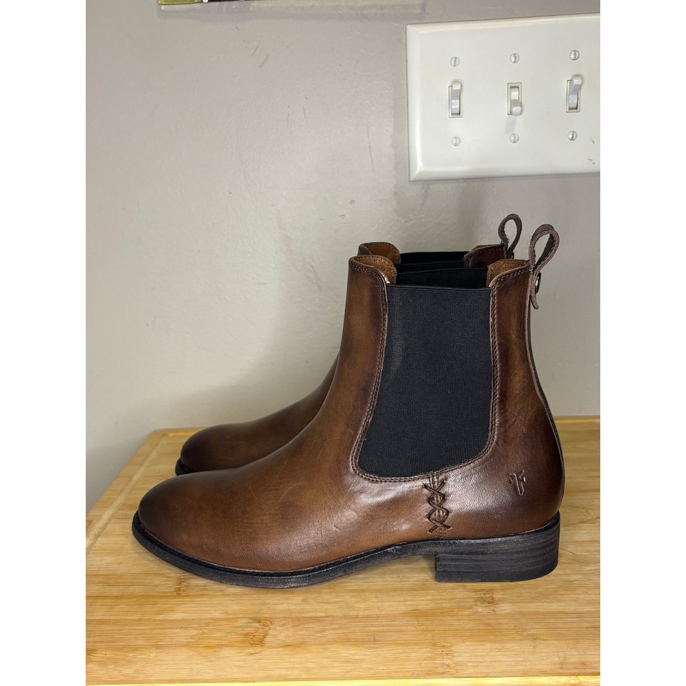 Frye Melissa Cognac Leather Chelsea Boots Womens 6B Brown Ankle Booties
